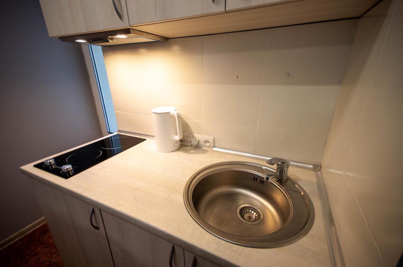 Lesi 3 Studio Apartment Kiev Extérieur photo
