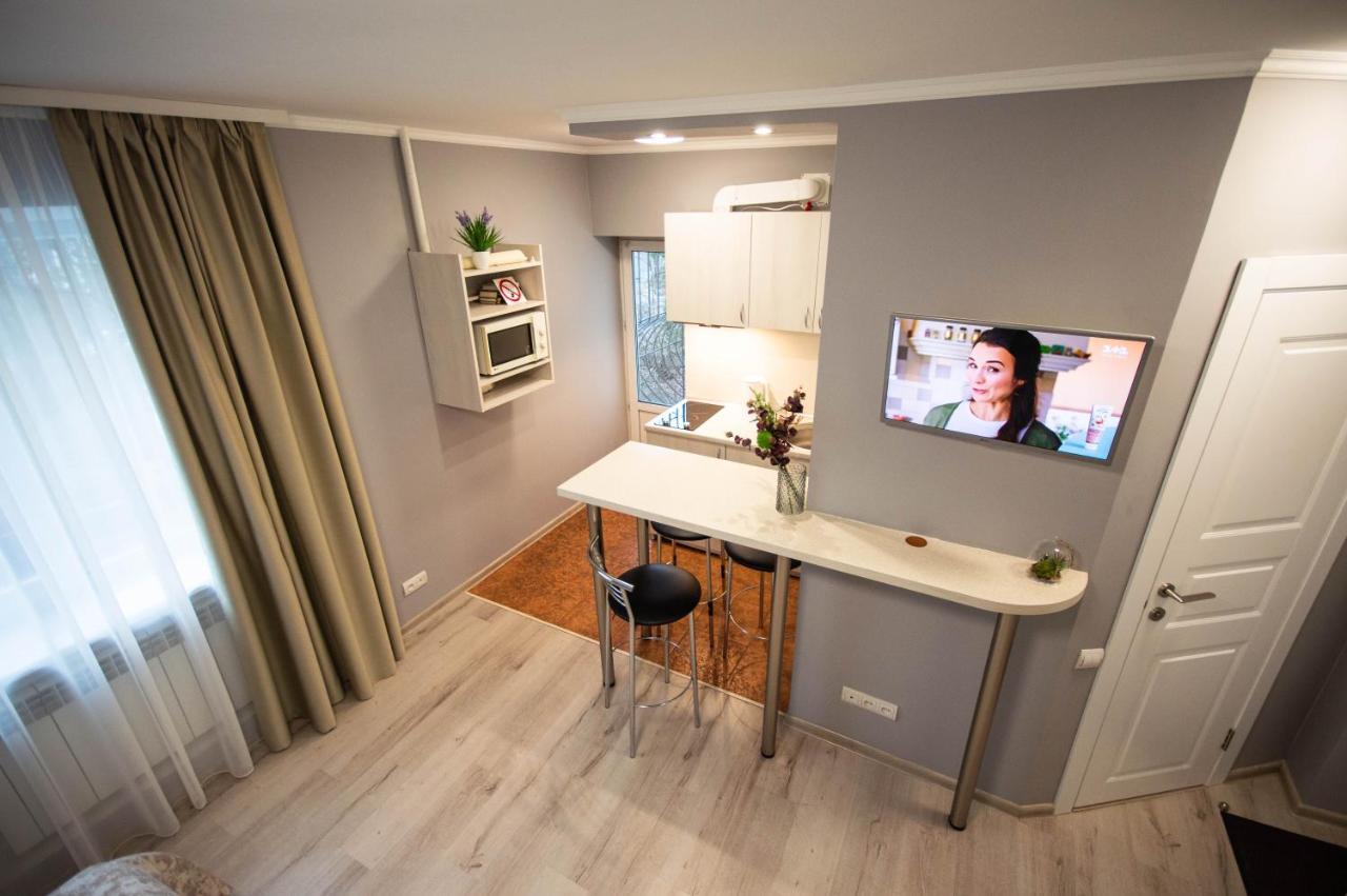 Lesi 3 Studio Apartment Kiev Extérieur photo